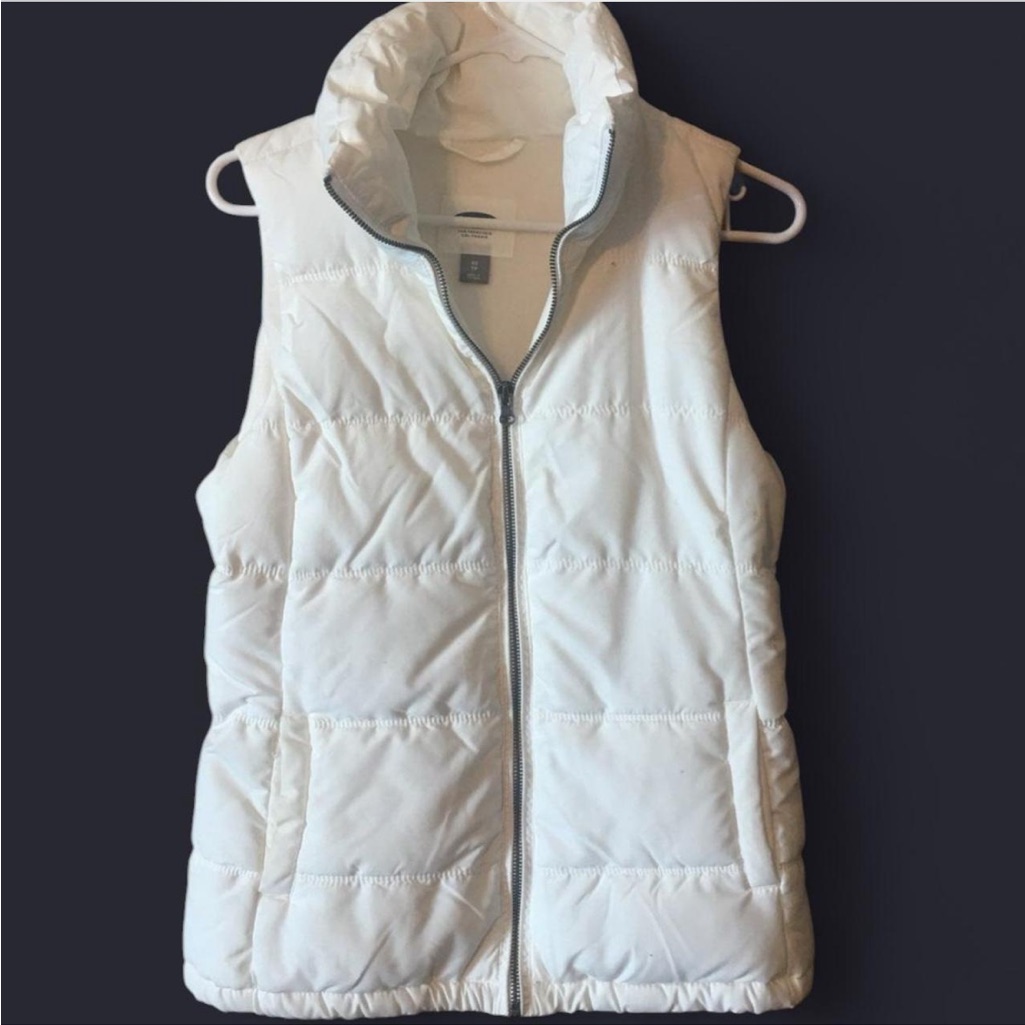 White Puffer Vest